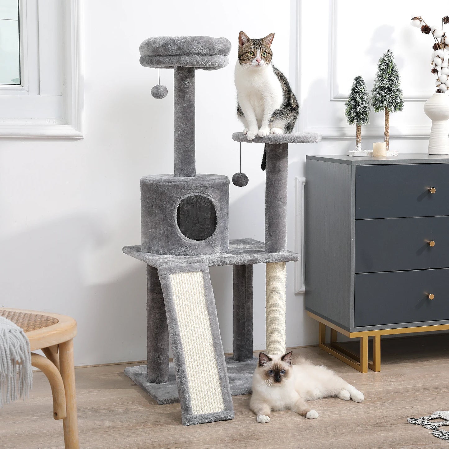 Multi-Level Cat Tree Tower Scratching Post for Cats & Kitten