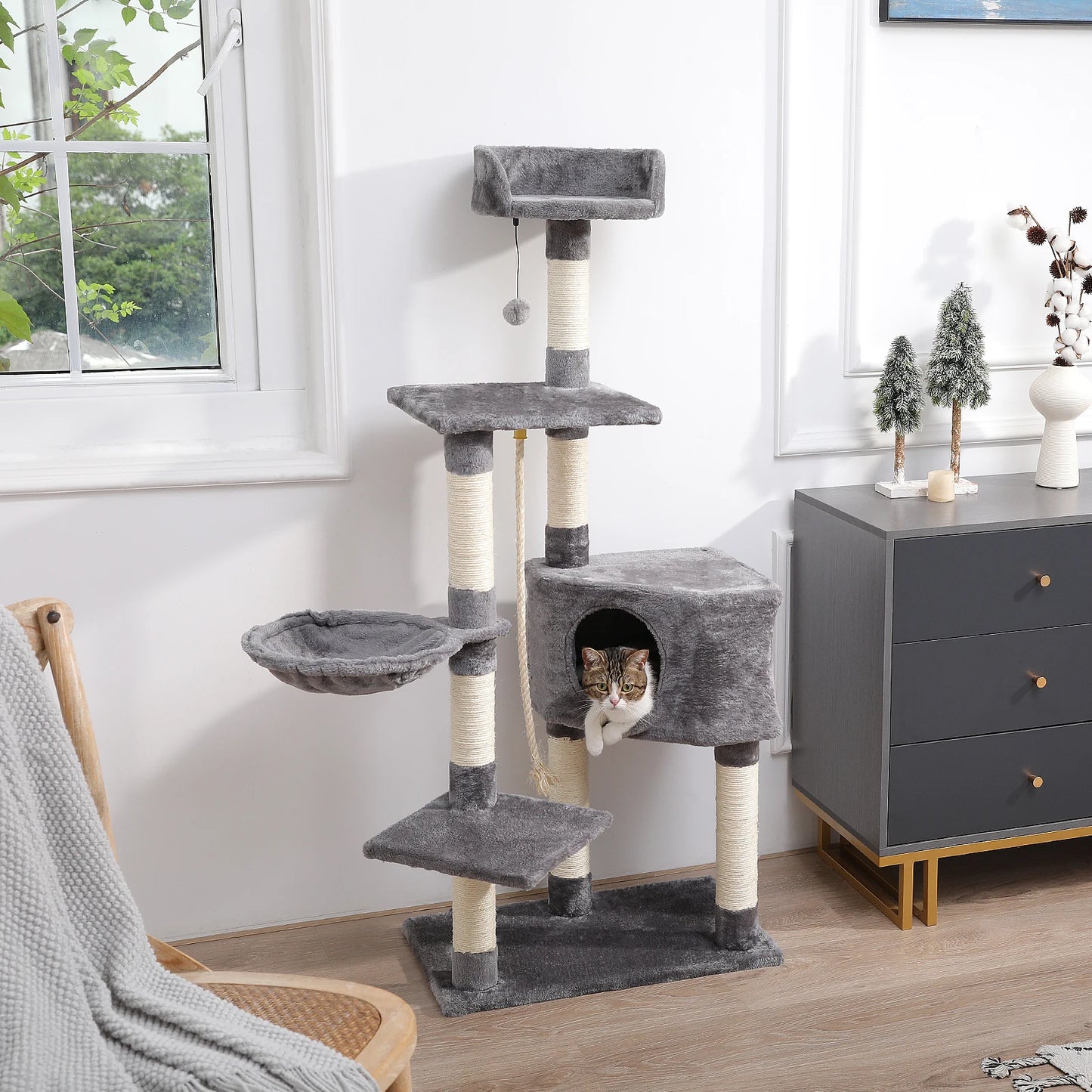Multi-Level Cat Tree Tower Scratching Post for Cats & Kitten